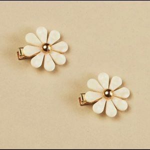 Each Jewels Flower Barette Set